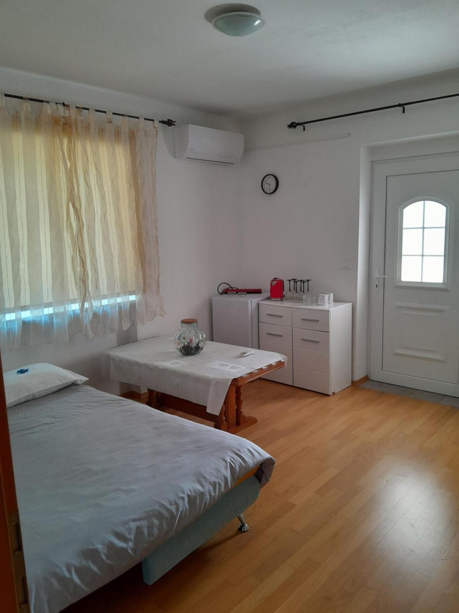 Apartmaji Strunjan Bagian luar foto